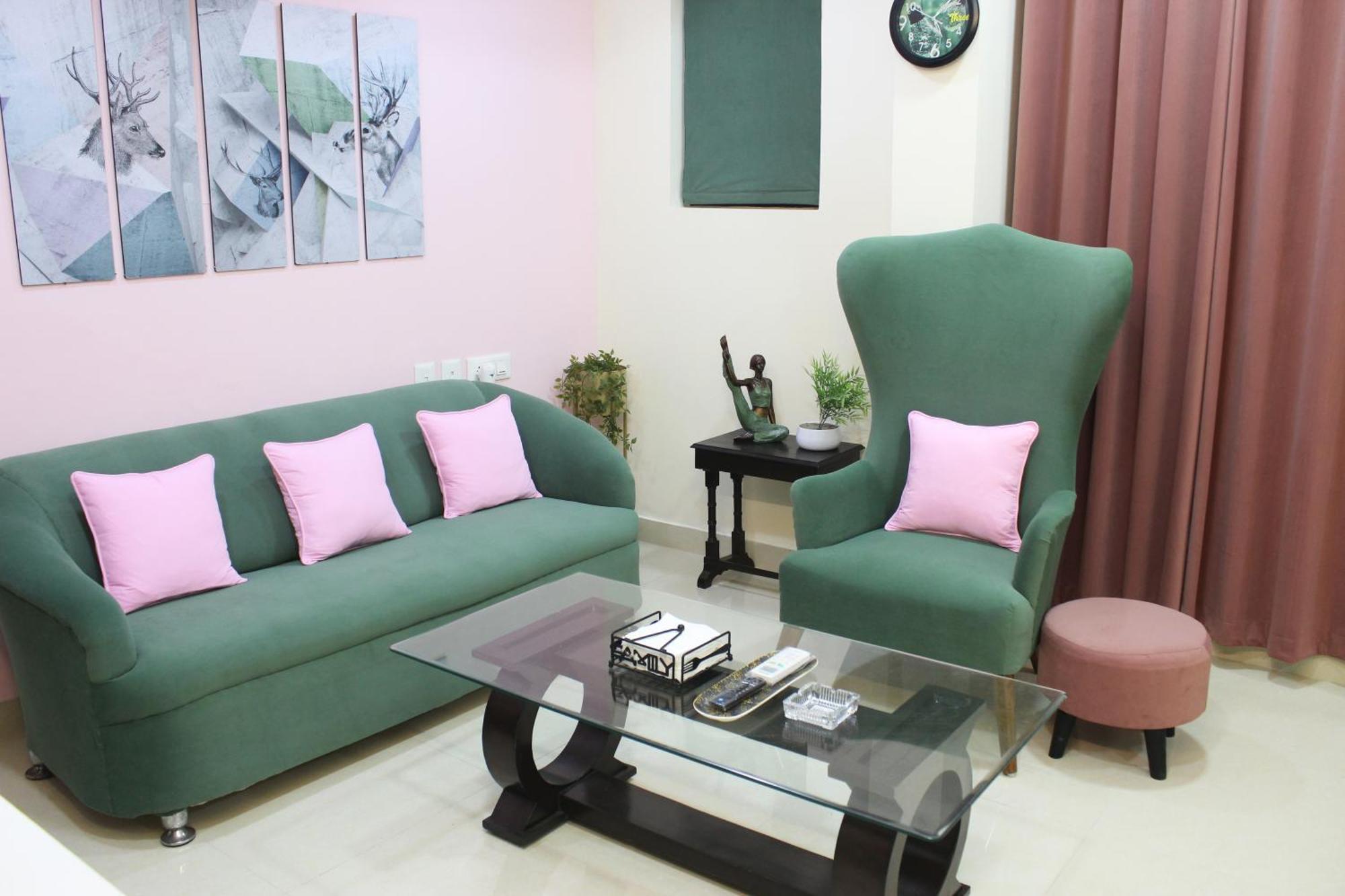 Apartment Modern Jacuzzi Hot Tub 1bhk South Delhi 3 New Delhi